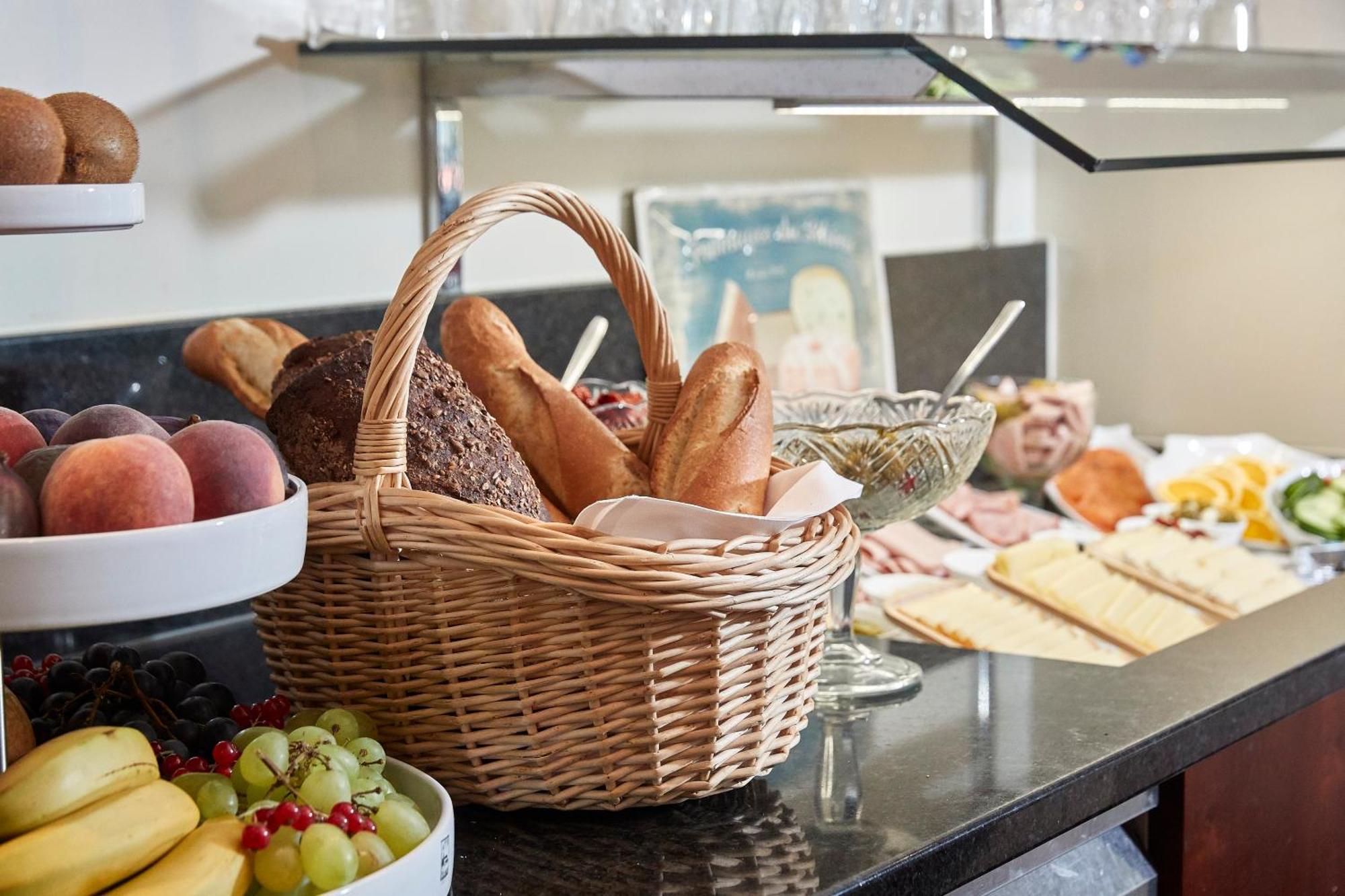 Parkhotel Schwert Weesen Kültér fotó